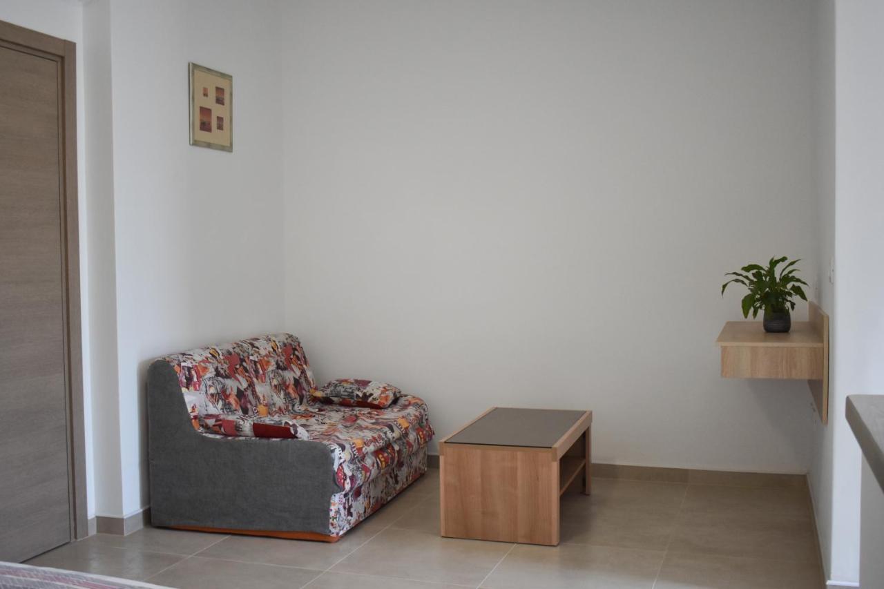 Relax & Enjoy - Marcana Apartments Экстерьер фото